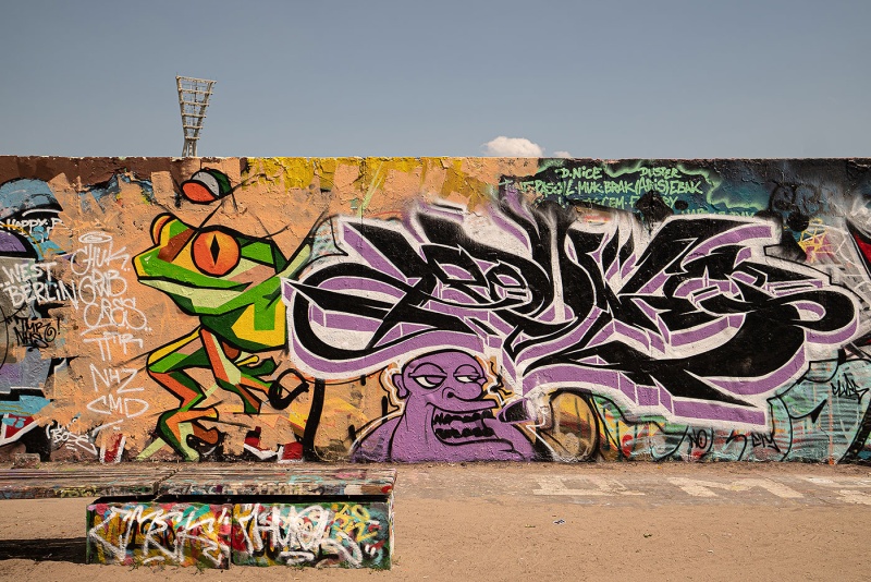 Graffiti auf der Hinterlandmauer im Mauerpark in Berlin